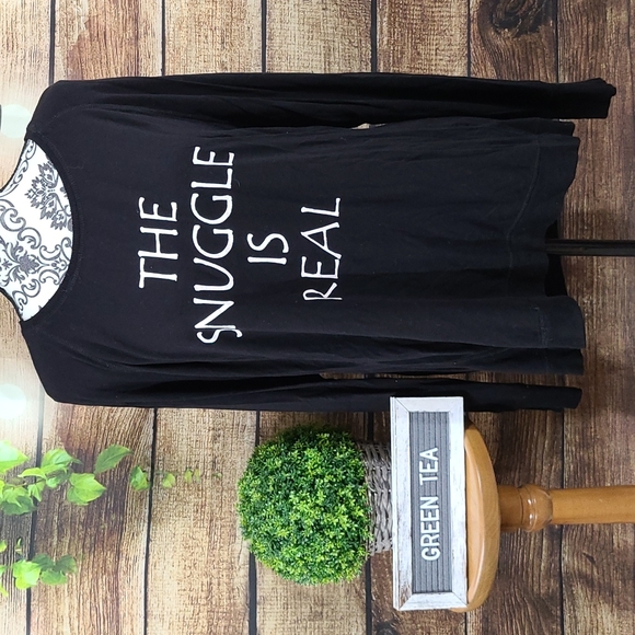 GreenTea "The Snuggle is Real" Longsleeve - Picture 4 of 8